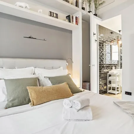 Apartment Eiffel Tower & Champ De Mars - 1br - Vacation *